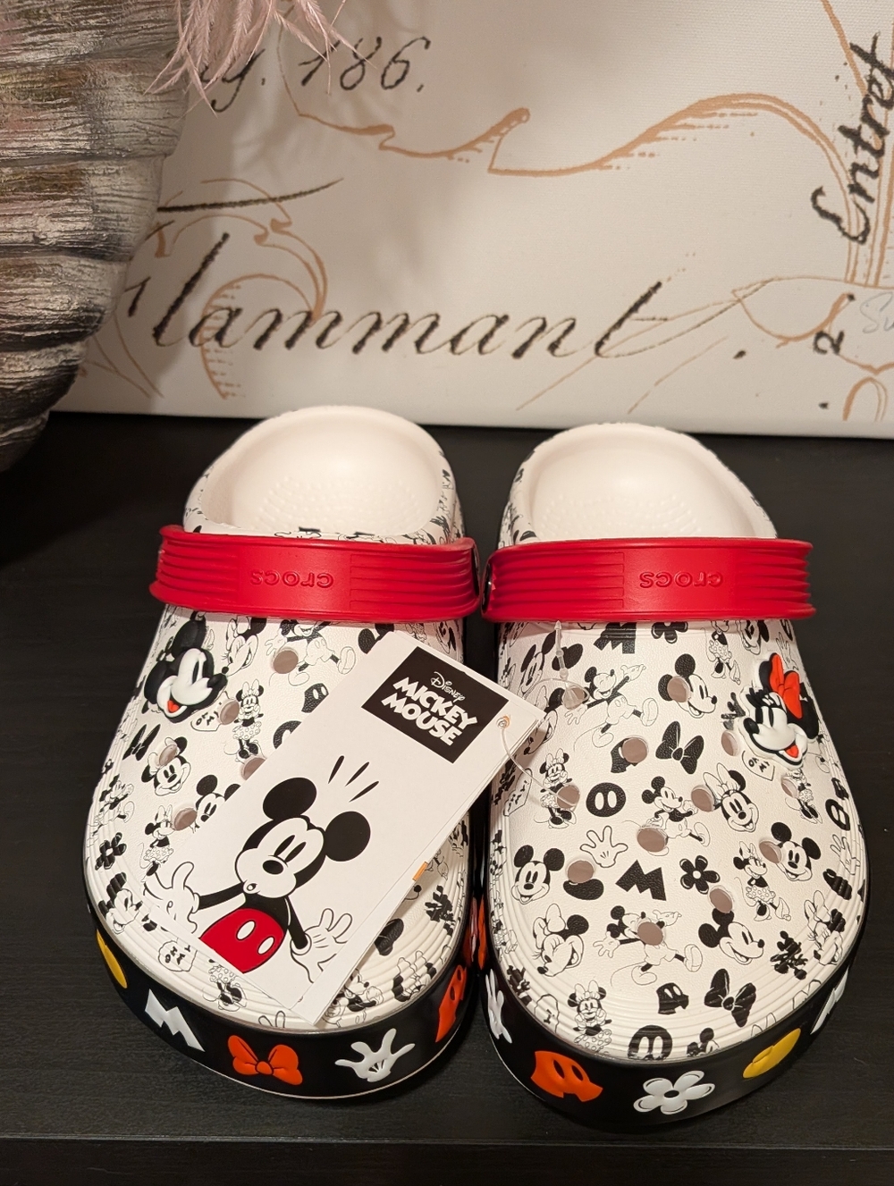 Crocs Disney Mickey Mouse Off Court Clog Kids Size J3 Black White Red NWT